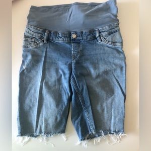 H&M Maternity Jean Shorts size L